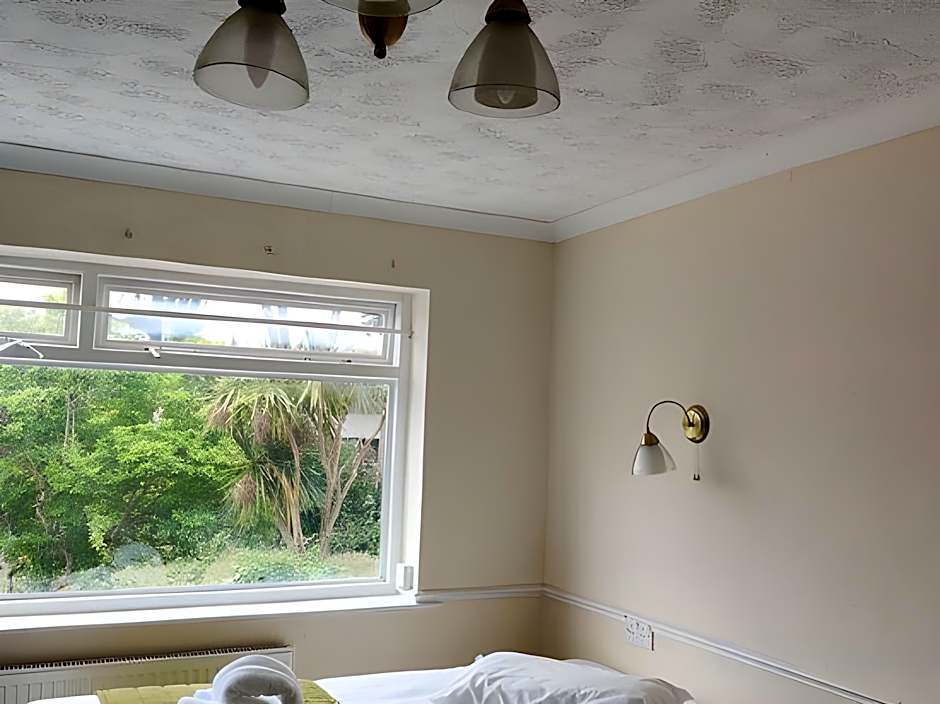 Inglewood Palm Hotel, Abbey Sands Torquay