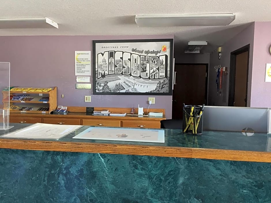Super 8 by Wyndham Sweet Springs