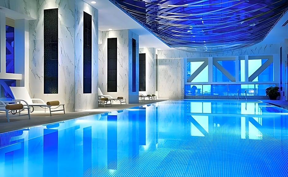 Kempinski Residences & Suites