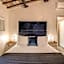Tritone Top House