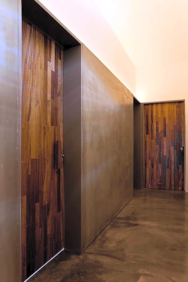 Santa Bica Eat Drink & Sleep