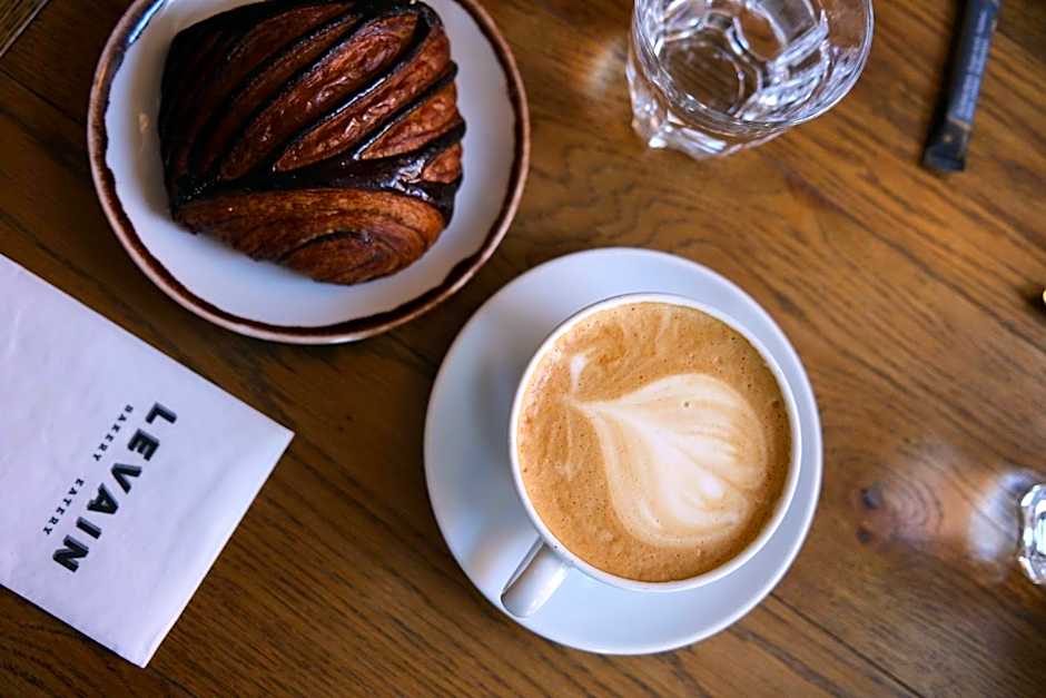 Bob W Helsinki Kaarti