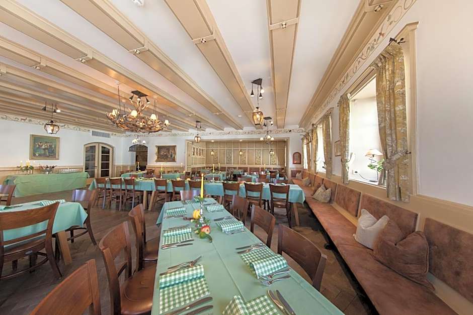 Hotel Gasthof Alte Post Holzkirchen