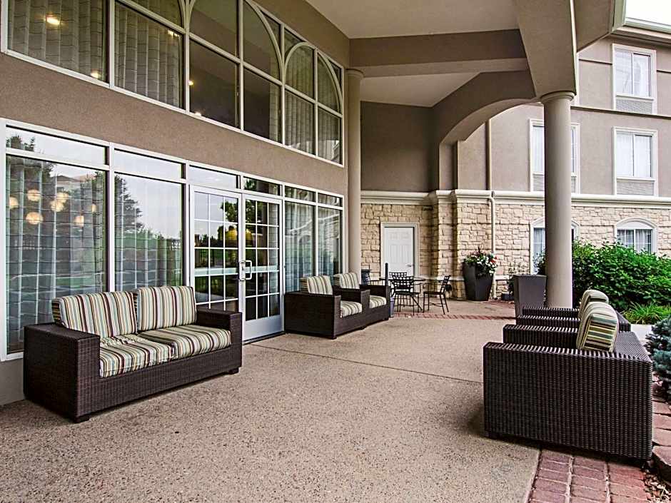 La Quinta Inn & Suites by Wyndham Denver Airport Dia