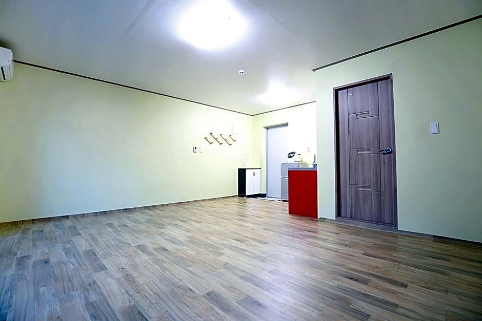 Hwacheon Gwangbawi Rock Pension