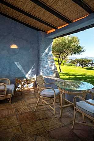 Island King Suite with Terrace and Partial Sea View