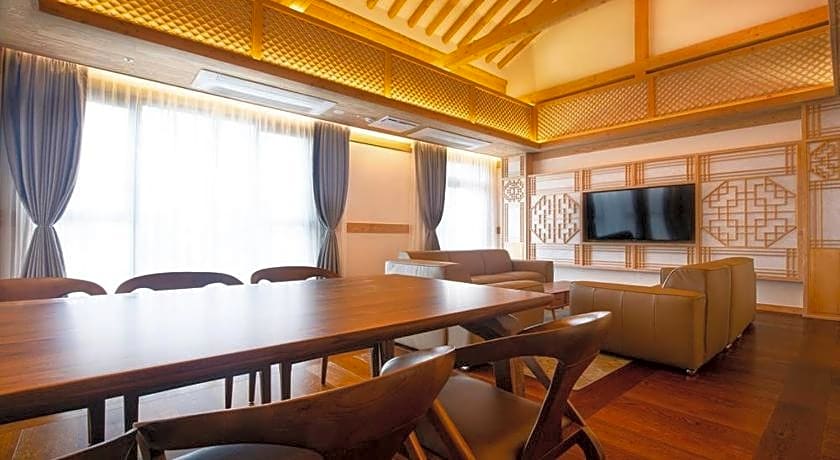 Jeonju tourist hotel kkotsim