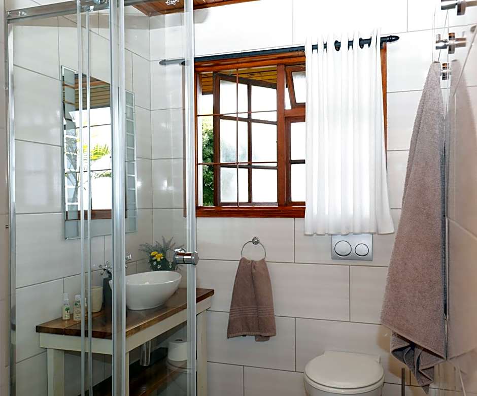 Big Tree House Lodge