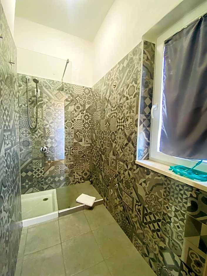 Green Gallery Hotel and Restaurant