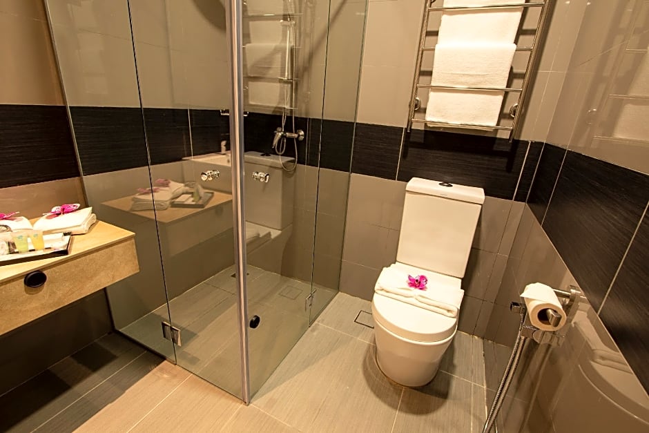 AZ Hotel and Serviced Apartments