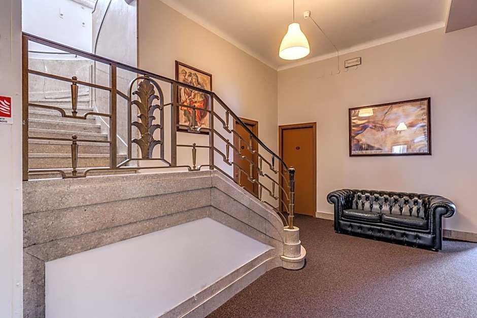 Hotel Apollo