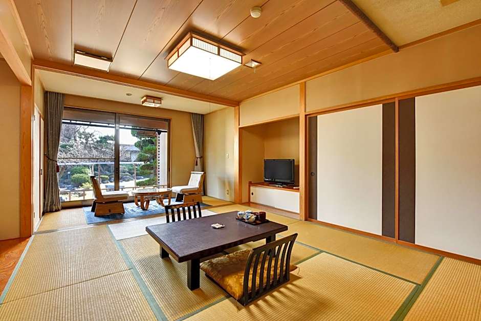 Rakusuien
