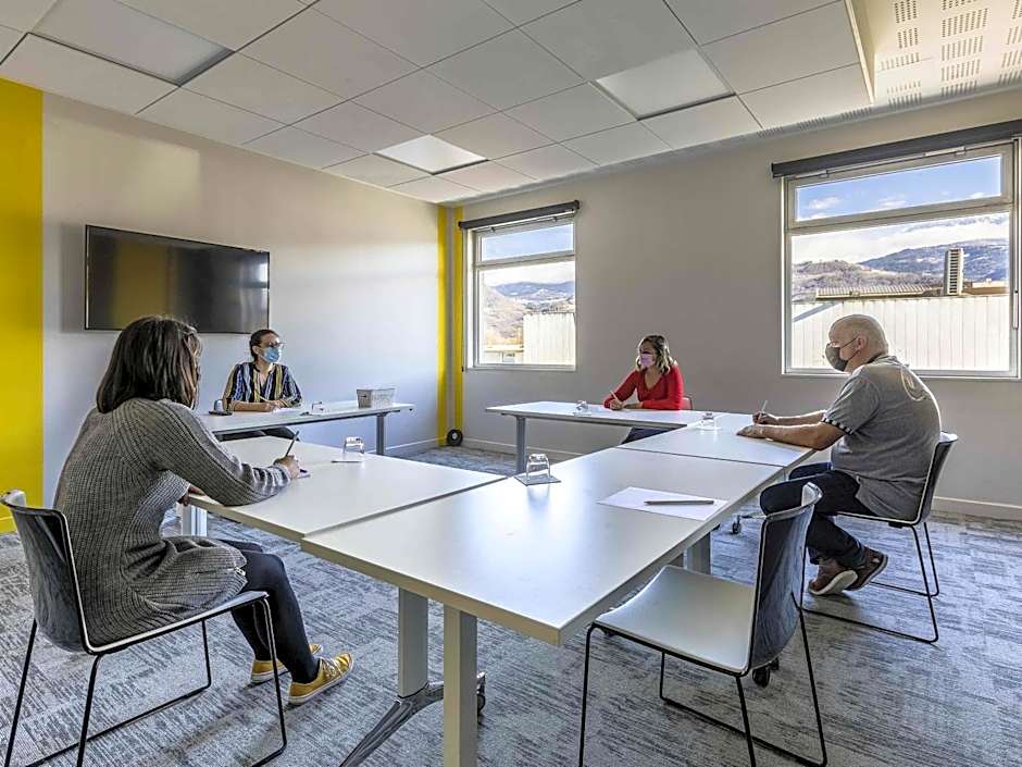 ibis Styles Crolles Grenoble A41