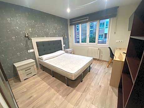 Four-Bedroom Deluxe Apartment