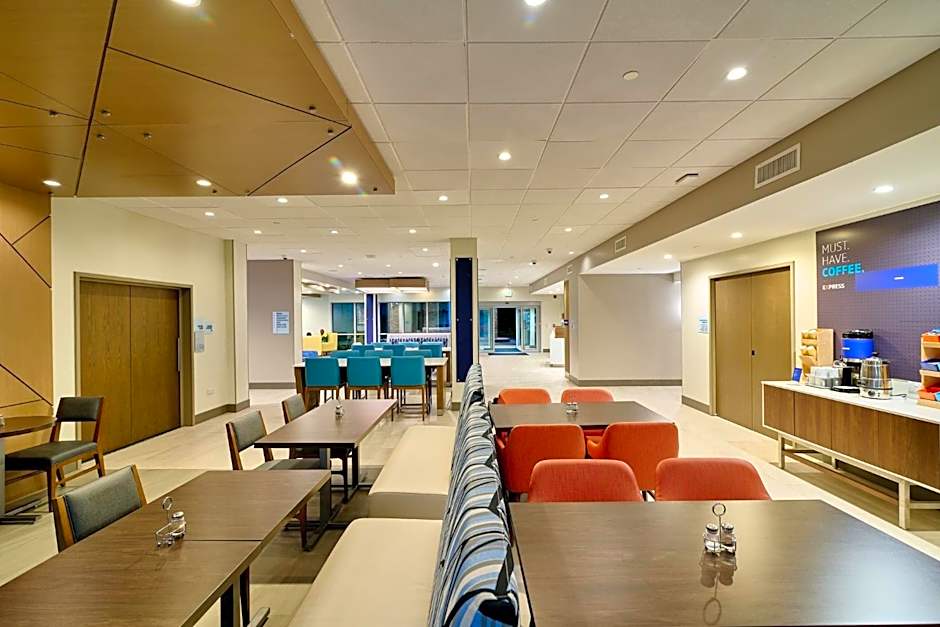 Holiday Inn Express & Suites St. Vincent - Grenadines by IHG