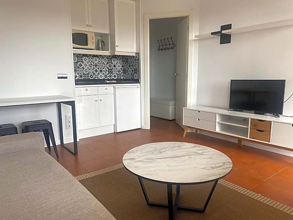 APARTHOTEL CABICASTRO Tres estrellas superior