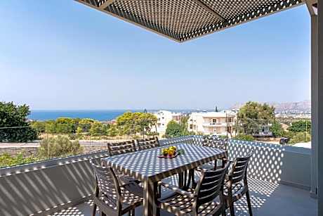 Suite with Pool View