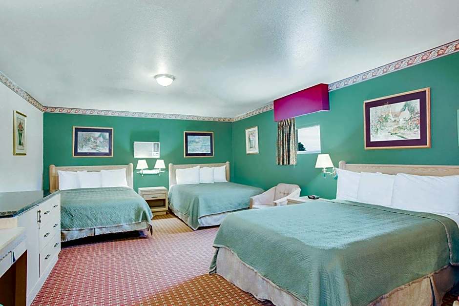 Travelodge by Wyndham Memphis