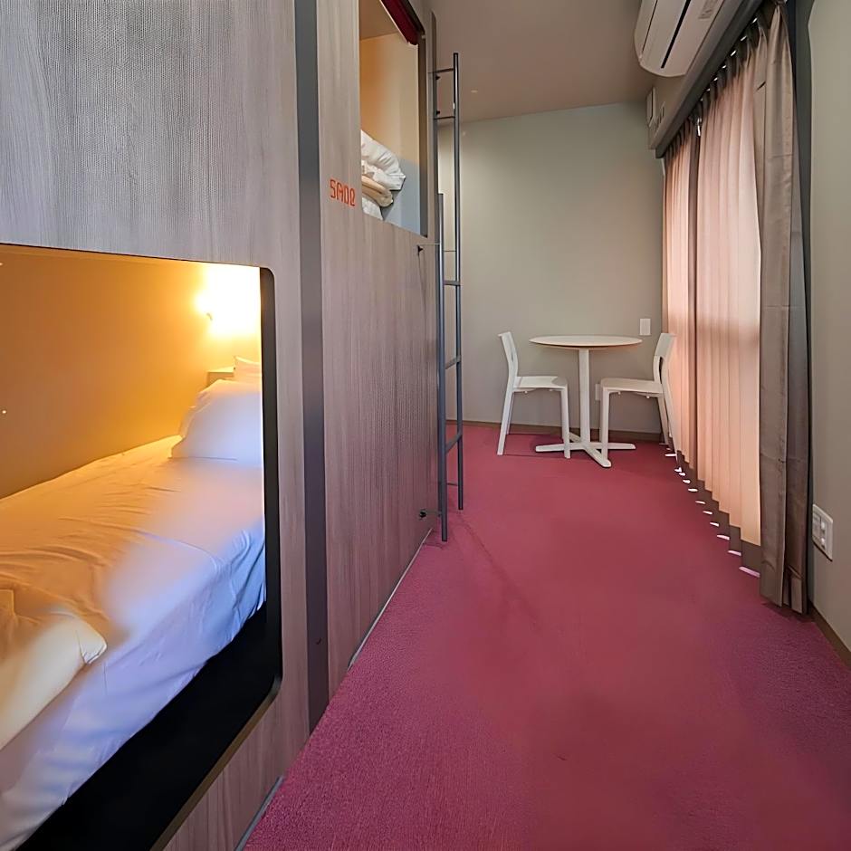 Beagle Tokyo Hostel & Apartments