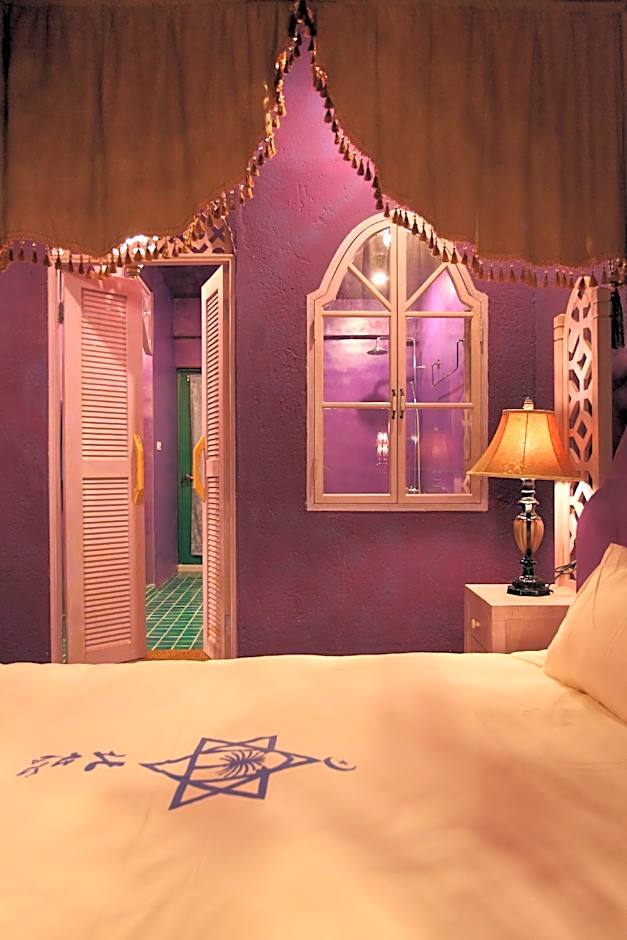 A Fei Surf Inn III