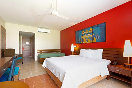 Standard 3 Adults + 1 Child