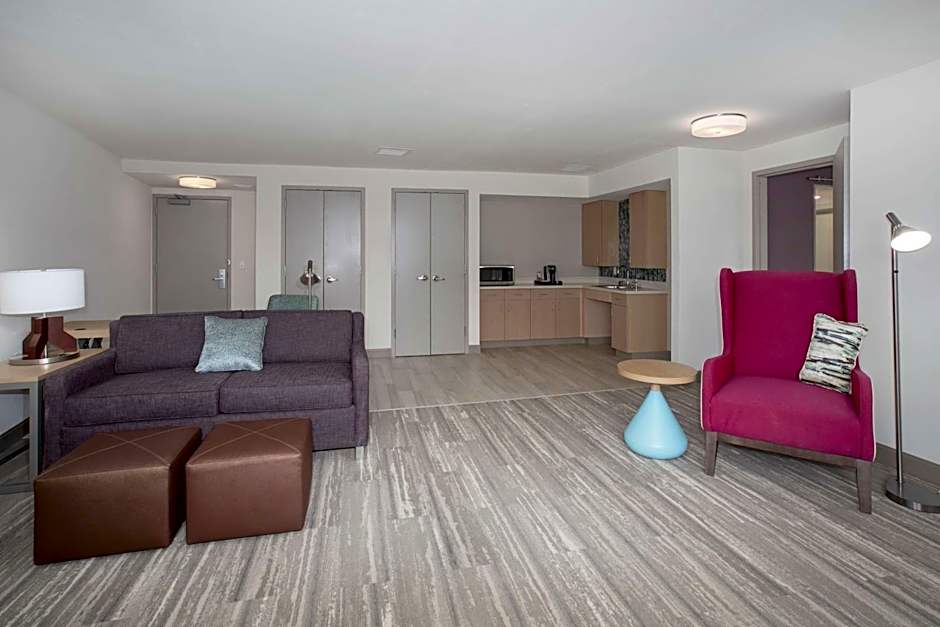 Hilton Garden Inn Omaha Aksarben Village