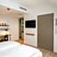 elaya hotel regensburg city center, Trademark by Wyndham