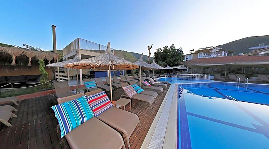 Aloria Garden Hotel