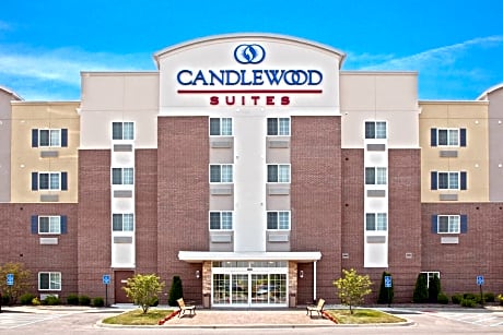Candlewood Suites Louisville North, an IHG Hotel