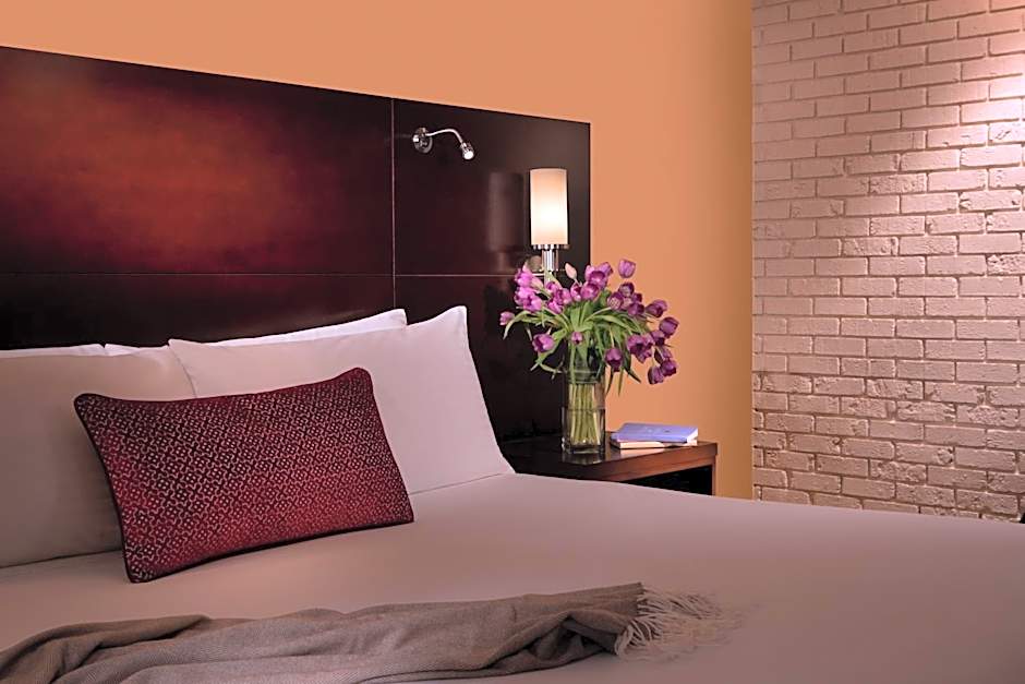 M HOTEL BUFFALO