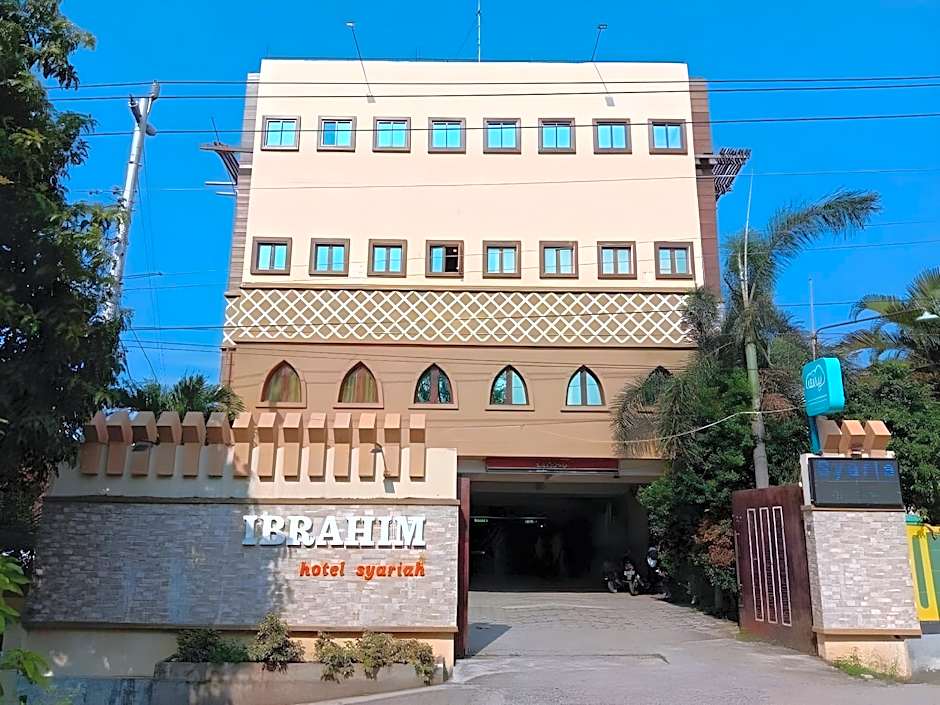 Hotel Syariah Larismanis