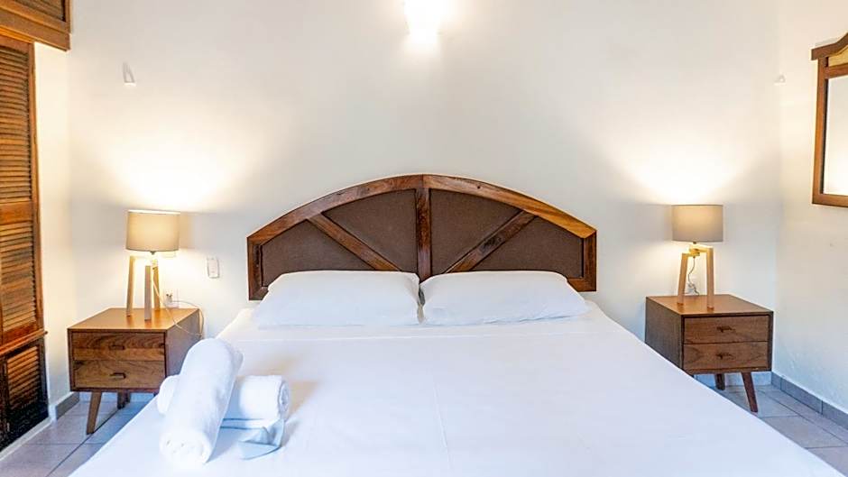 Esencia Puerto Escondido