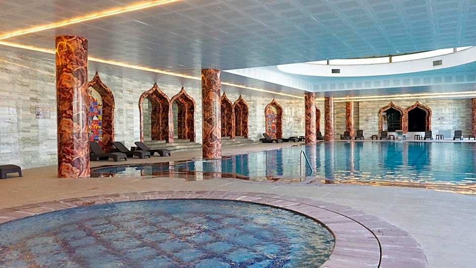 Sarot Thermal Palace Tatil Köyü