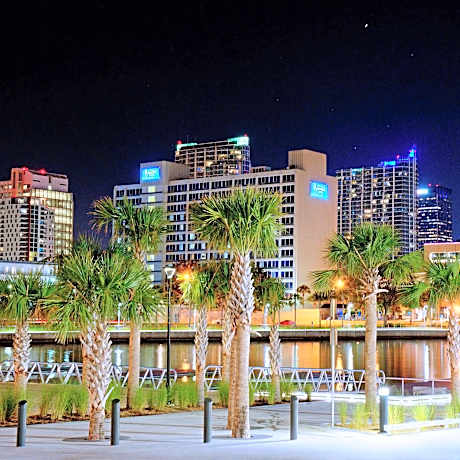 The Barrymore Hotel Tampa Riverwalk