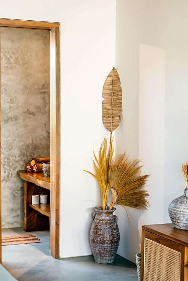 relax room in uluwatu