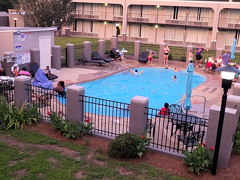 Econo Lodge 