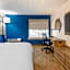Holiday Inn Express Chicago-Downers Grove By IHG