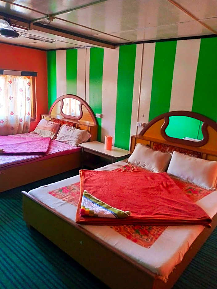 Gulzar Palace – Srinagar, PA