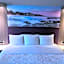 La Quinta Inn by Wyndham Costa Mesa / Newport Beach