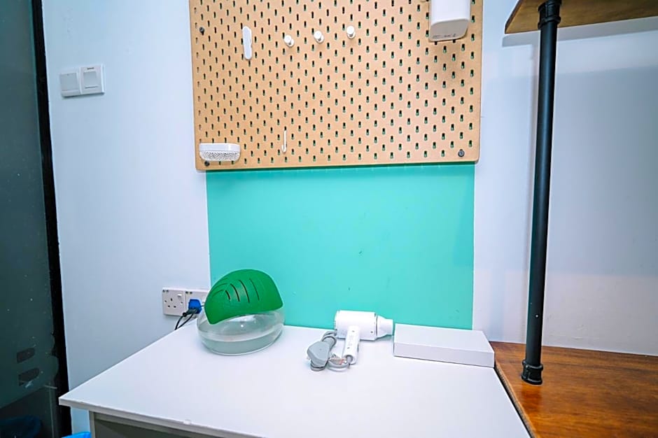 Swing & Pillows @ Beach Street