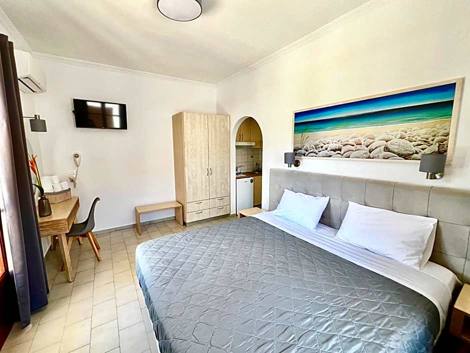 ATHANASIA APARTMENTS