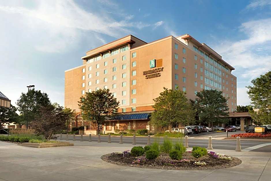 Embassy Suites By Hilton Charleston