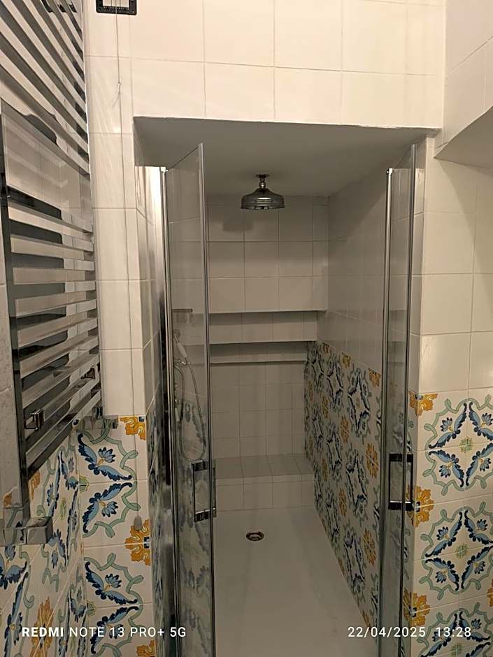 The Crown Palace - Gallipoli