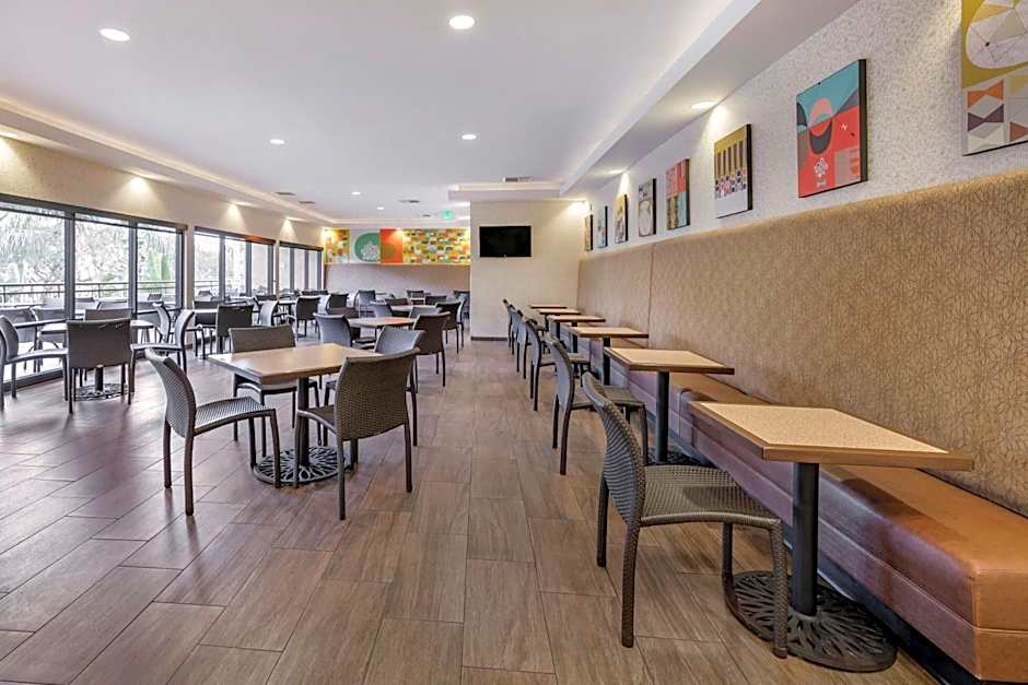 Best Western Plus Anaheim Inn