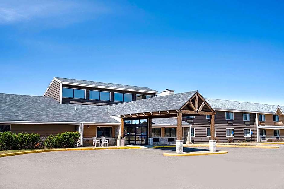 AmericInn by Wyndham Park Rapids