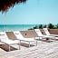 DOS MARES Barefoot Hotel
