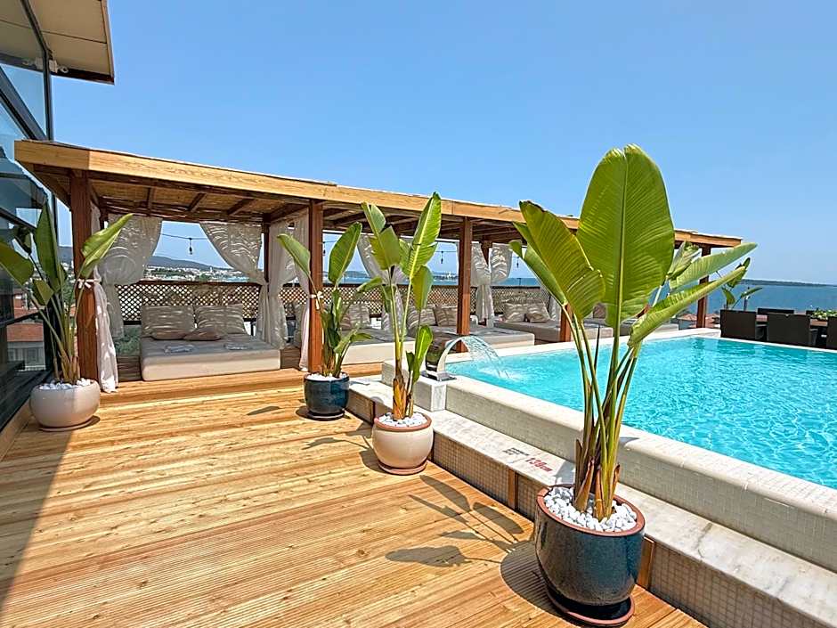 Ferush Boutique Hotel