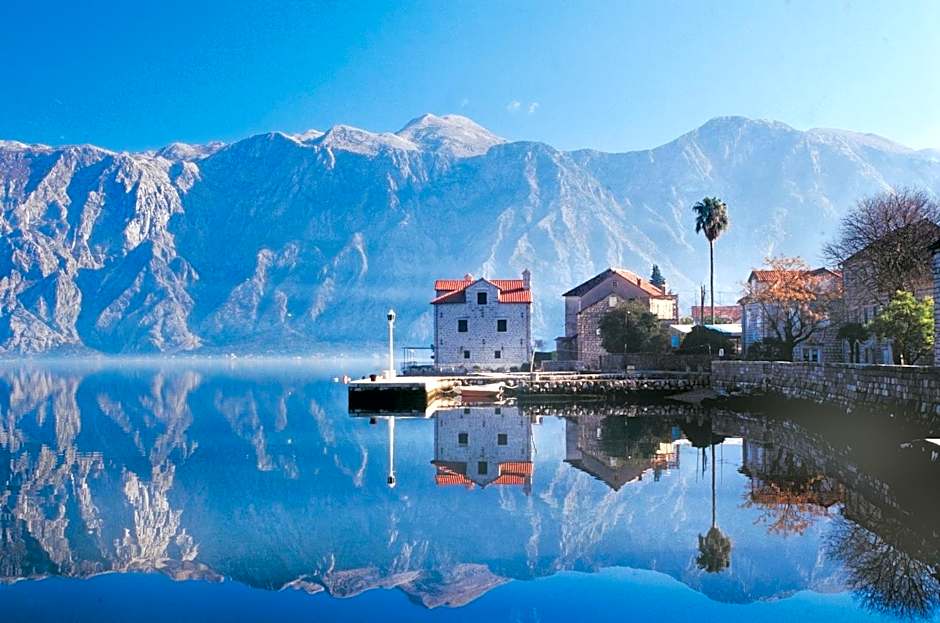 Hotel Harmony by Aycon