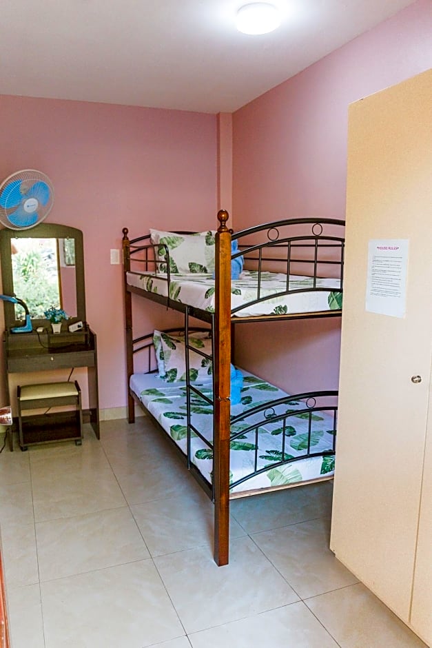 Seaview Hills Luxury Apartments Rooms