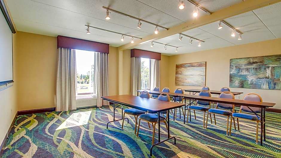 Holiday Inn Express Hotel & Suites Midlothian Turnpike By IHG